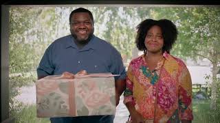 Southwest Airlines Breadmaker Regifting Fail Caught on Camera  Funny TV Commercial tvcommercials [upl. by Colon]