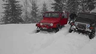 Jeep Wrangler im Schnee [upl. by Golliner]