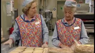 Dinnerladies S1E1 Monday  BRITISH COMEDY [upl. by Ledua]