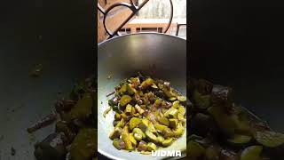 ilish macher matha diye begun r recipe [upl. by Manoop]