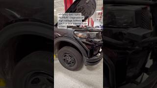 Ford tech repairs hybrid battery Diagnosis of internal fuse blown ford fordtech fivestarford [upl. by Cohla146]