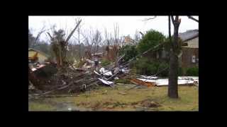 Tornado in Hattiesburg February 10 2013 Tornado Aftermath University Heights Neighborhood [upl. by Trawets]