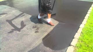 Kleen Seal Driveway Sealing  Nice even brushstrokes make a neat job in South Plainfield 07080 NJ [upl. by Anivlac]