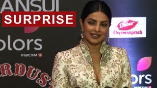 Priyanka Chopra Has A Surprise Coming Up In Baywatch Trailer  Sansui Colors Stardust Awards 2016 [upl. by Oballa229]