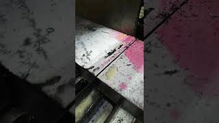 CUTTING TESTING SPECIMENS OUT OF WELDED PLATES AFTER DYE PENETRANT TESTING LIQUID PENETRANT NDT [upl. by Mellisent]