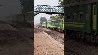 Green line express Karachi to Rawalpindi youtube viralshorts [upl. by Kelula84]