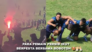 Atmosfir Sidolig pecah Aksi BOBOTOH setelah latihan PERSIB usai Persiapan Championship Series [upl. by Ahsinert]