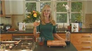 Gorgeously Green Food  How to make the perfect nonalcoholic spritzer [upl. by Yancey734]