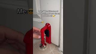 The perfect solution for traveling✈️🔐 safety doorlock airbnb hotel [upl. by Trust]