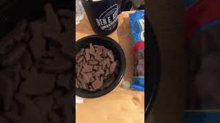 Having Fun Night With Stauffer’s Animal’S Cracker’s With Chocolate Milk Subscribe Animal Crackers [upl. by Wamsley]