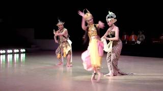 Ramayana  Clip 1 of 5  Rama Sinta and Deer [upl. by Clancy]