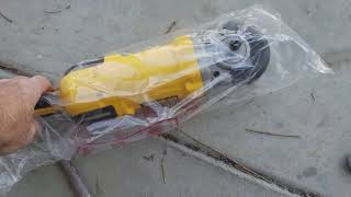 DeWalt dwp849x Automotive polished buffer unboxing whats in the box [upl. by Meletius321]