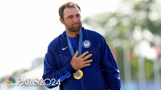 Scottie Scheffler tears up during medal ceremony national anthem after taking gold  Paris Olympics [upl. by Abbi]