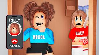 IGNORING My SISTER For 24 HOURS in Roblox Snapchat [upl. by Attenreb]