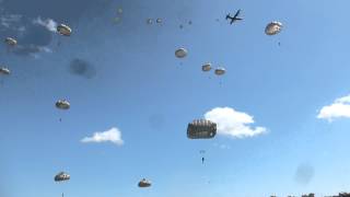 Parachutage la Fière 2014 [upl. by Yllas997]