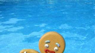 Gingy from Shrek learns to swim [upl. by Evante]