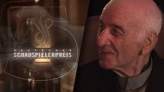 Der Ehrenpreis für das Lebenswerk für Armin MuellerStahl [upl. by Deacon]