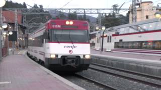 La estación de Cercedilla ancho ibérico Serie 446 de Renfe [upl. by Meid]