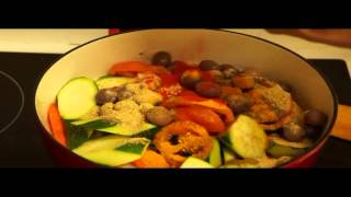 Tajine de poulet facile et rapide httpwwwlecouscousmarocaincom [upl. by Wernick]