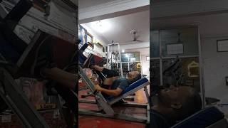 मेरी भक्ति रंग नहीं ला रही viralvideo shorts youtubeshorts gym gymmotivation gymlover legs [upl. by Stuart109]