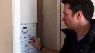 plumber sw17 worcester bosch 30si combination condensing boiler [upl. by Kentigerma]