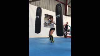 Entraînement boxe thaï [upl. by Cadmann]