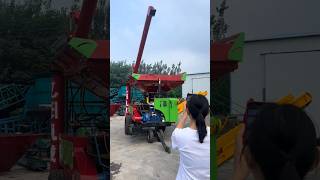 eltrece 90 horsepower diesel engine drives forklift to load corn thresher forklift to load corn [upl. by Relda412]