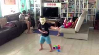 Funny 10 Jiajia gatecrashed someones Harlem Shake [upl. by Anyel947]