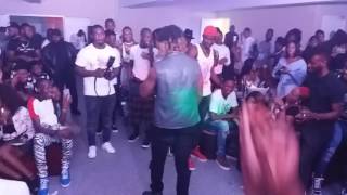 La cour des comptes DJ LEO CADEAUX DU CIEL Prestation danseuse1 [upl. by Lecirg]