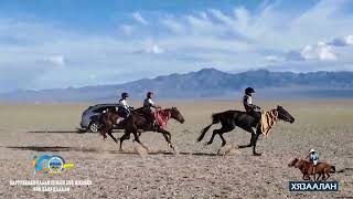 Baruunbayn Ulaan sumiin naadam 2 r heseg ok [upl. by Ejrog]