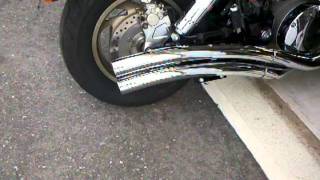 RoadBurner Large Radius pipes 2006 VTX1300C [upl. by Ikkela]