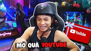 Talkshow Mở quà Giáng Sinh từ Youtube của vợ và các bạn fan gửi tặng [upl. by Celie394]