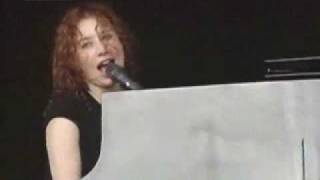 Tori Amos The Waitress Live [upl. by Putnem]