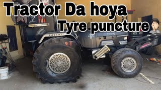 Tractor da Hogeya tyre puncture [upl. by Iatnohs564]