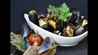 Steamed mussels in a white wine sauce recipe [upl. by Aibsel]