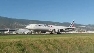 Atterrissage piste 12 Boeing 777300 Air France  ParisCDG  la Réunion [upl. by Durston]