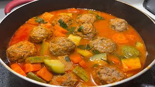 Albóndigas en caldillos de chipotle receta mexicana 😋 [upl. by Webber]