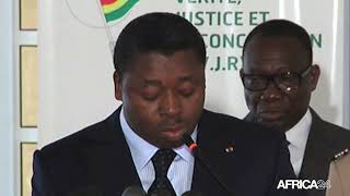 Togo  le régime politique passe au système parlementaire [upl. by Azil696]