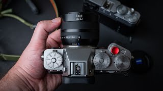 Zeiss Touit 32mm f18 Review On Fujifilm XT5 [upl. by Milda]