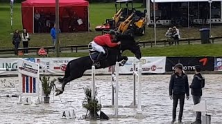 Chanteur de noir und Edgar Langen  3 Platz beim SSpringen in Kurtscheid am 18062016 [upl. by Romulus]