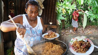 Cocinando un Locrio de cerdo en el campo de Altamira La vida del campo [upl. by Ahsimrac]