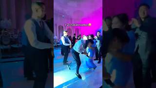 Бийлебейбиз деп ананраак тойәндері тойырлары rek qazaqmusic dance [upl. by Fen]