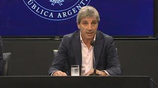 Argentina y FMI anuncian acuerdo para desembolso de USD 4700 millones al país  AFP [upl. by Strauss]