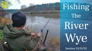 River Fishing  Gambling On Winter Wye Barbel  Frost Otters amp Snow Melt  221222 Vid 370 [upl. by Ahsets]