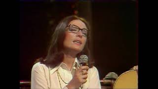 Nana Mouskouri  Plaisir damour live 1974 [upl. by Tamera]