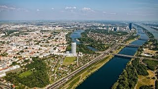 Hubschrauberrundflug Wien [upl. by Nahgaem362]