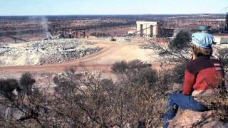 COOLGARDIE KALGOORLIE GWALIA GOLD MINES 1976 OUTBACK WESTERN AUSTRALIA [upl. by Anaejer433]