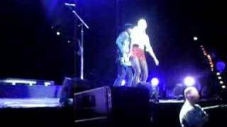 gwen stefani  wonderful life hamburg [upl. by Lipp]