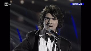 Alex Belli  quotToto Cotugnoquot canta quotLitalianoquot  Tale e Quale Show 27102023 [upl. by Hola]