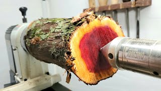 Woodturning  Red goblet 職人技木工旋盤で枝から真っ赤なシャンパングラス！ [upl. by Aneehs]